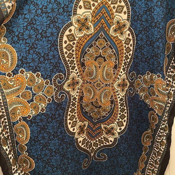 Gold Coast Kaftan Blue Paisley Pattern, Gold Glitter Accents women’s sz One Size - Picture 9 of 16